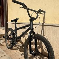 BMX B’twin Wipe 100