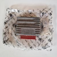 regolatore di tensione piaggio zip 