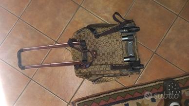 Zaino trolley piccola ( tracolla sinistra scucita)