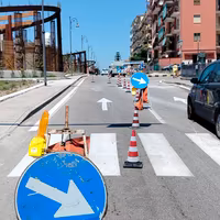 Edilizia stradale e manovratore mezzi