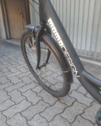 bicicletta elettrica momo 