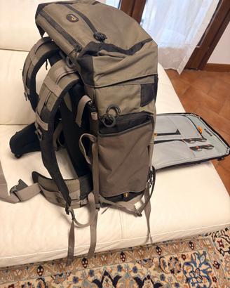 Zaino lowepro per fotografi