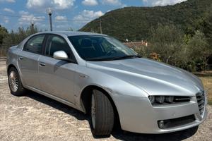 Alfa Romeo 159