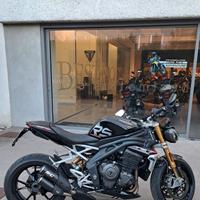 TRIUMPH SPEED TRIPLE 1200 RS