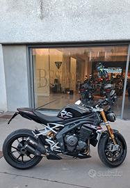 TRIUMPH SPEED TRIPLE 1200 RS