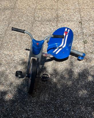 Razor RipRider 360 – triciclo drift