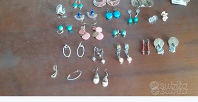 orecchini e anelli