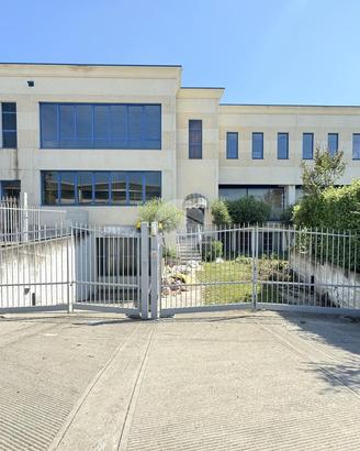 MAGAZZINO A MONTICELLI BRUSATI