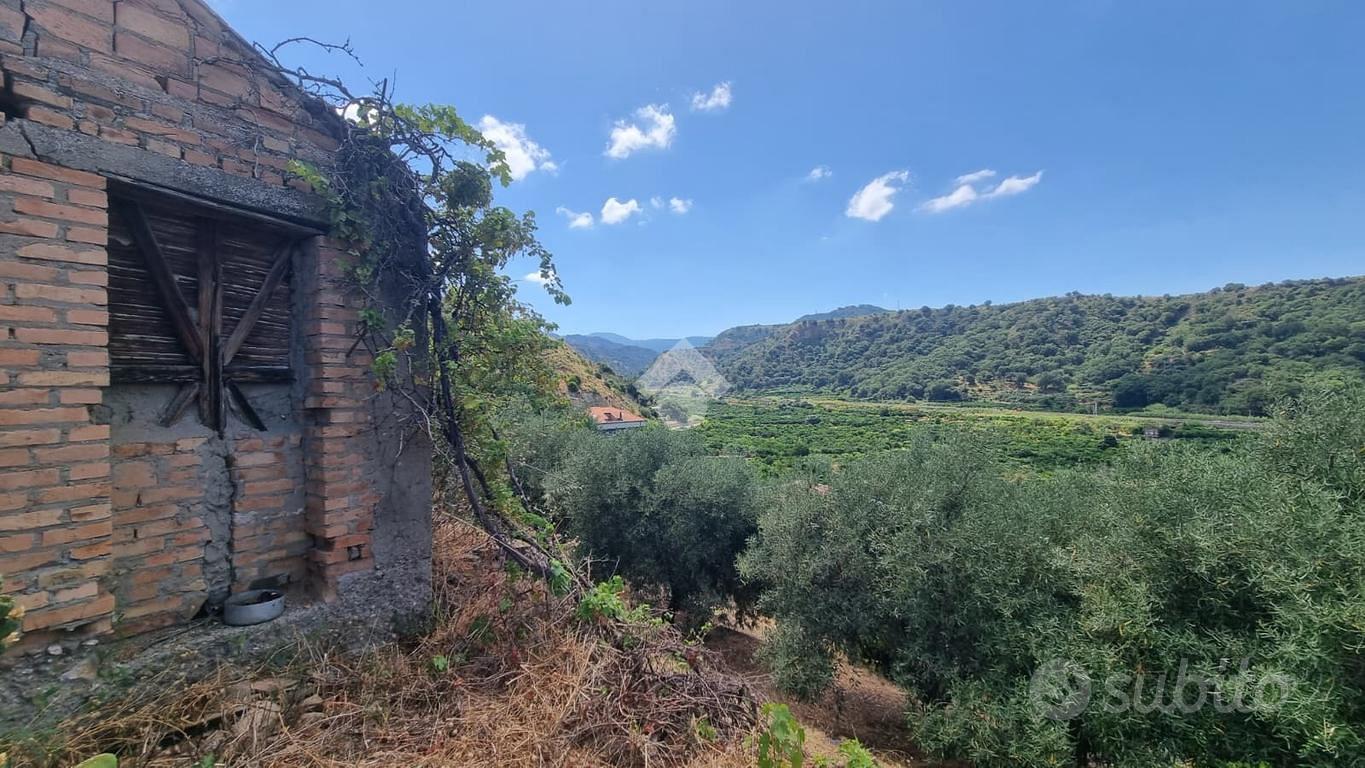 TERRENO A REGGIO DI CALABRIA - Vista 3