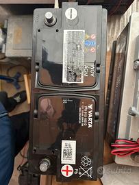 Batteria Varta AGM 7PO 915 105 D 12V 105Ah