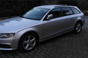 Audi A4  b8