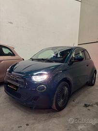 Fiat 500e 2021