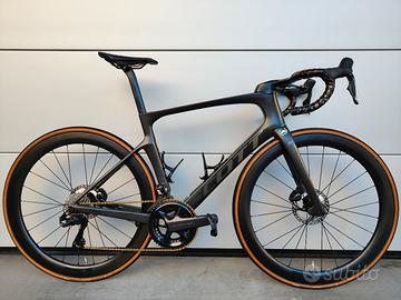 Scott Foil RC10- M/54 -Ultegra Di2–Favero Assioma 