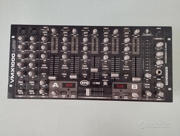 Mixer Behringer VMX1000 USB