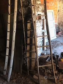 Scale in legno antiche