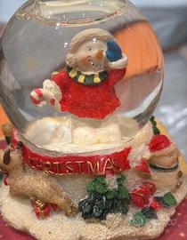 Palla di neve natalizia