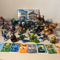 Nintendo Wii Skylanders 2 giochi + 18 Personaggi