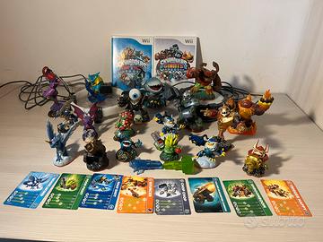 Nintendo Wii Skylanders 2 giochi + 18 Personaggi