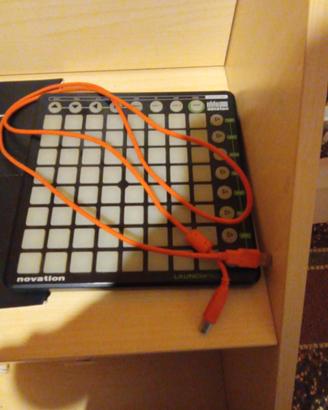 LaunchPad dj (perfetto) con product key e cavo