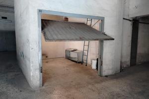 Magazzino /garage/box via Paisiello 31