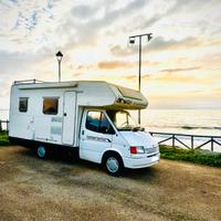 Camper ford