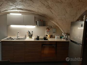 Cucina moderna come nuova