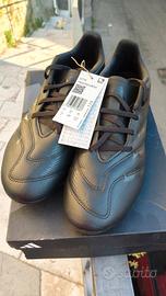 scarpe da calcio Adidas Predator FxG