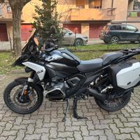 BMW R1300 GS Triple Black