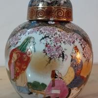 Vaso Satsuma Giapponese Dipinto a Mano
