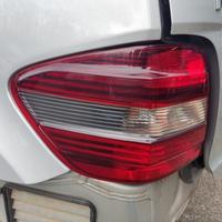 Fanale posteriore sx MERCEDES ML 320 2006