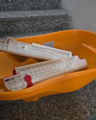 vaschetta da bagno con staffe bimbi neonati