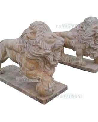 Leoni in marmo travertino cm. 145 scultura