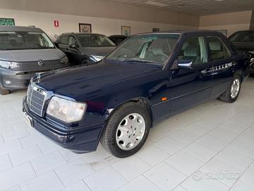 Mercedes-benz E 250 diesel cat Elegance