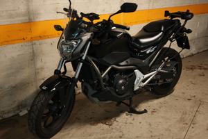 Honda nc 700 s abs dct