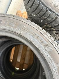 Pneumatici invernali Michelin Alpin 5 235 50 R18
