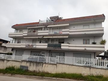 Ampio appartamento mansardato