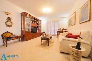 Confortevole e rifinito app.to con posto auto