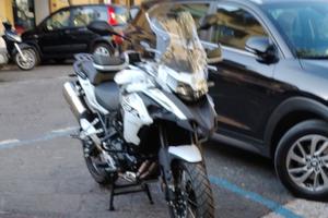 Moto benelli trk 502x