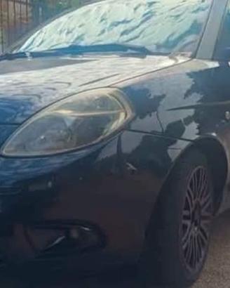 Lancia Ypsilon momo design