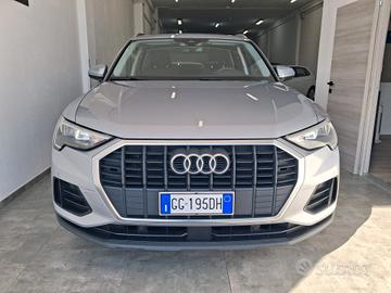 Audi Q3 35 TDI S tronic Business Advanced