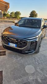 AUDI Q3 S LINE