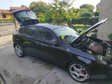 Alfa Romeo Giulietta 1.750 QV/Veloce TBI 240cv 