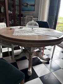 Tavolo in legno 8 persone