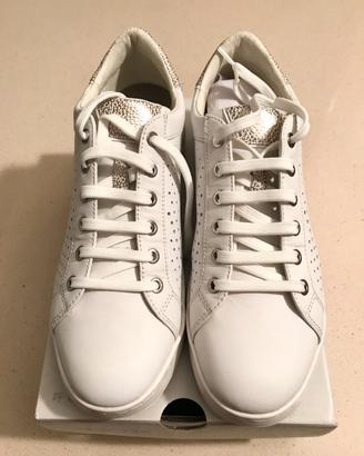 SCARPE GEOX DONNA NUM 40 COLOR BIANCO