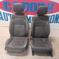 Sedili anteriori posteriori Suzuki Vitara del 2018