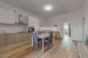 Appartamento a Fiumicino Viale MARIA 5 locali