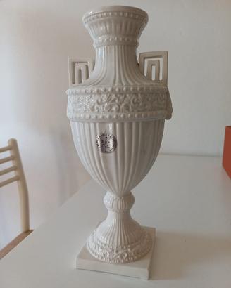 Vaso ceramica bianca stile neoclassico