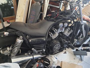 Yamaha vmax 1200