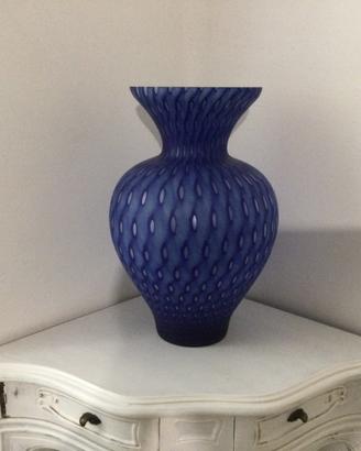 Vaso blu moderno
