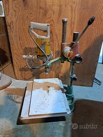 Trapano a colonna da banco